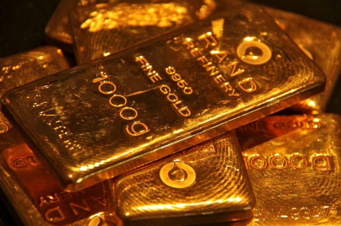 نقشهراه گمشده؛ آینده قیمت طلای جهانی سرگردان میان تحلیلهای مختلف بازارسازها نقشهراه گمشده؛ آینده قیمت طلای جهانی سرگردان میان تحلیلهای مختلف بازارسازها
