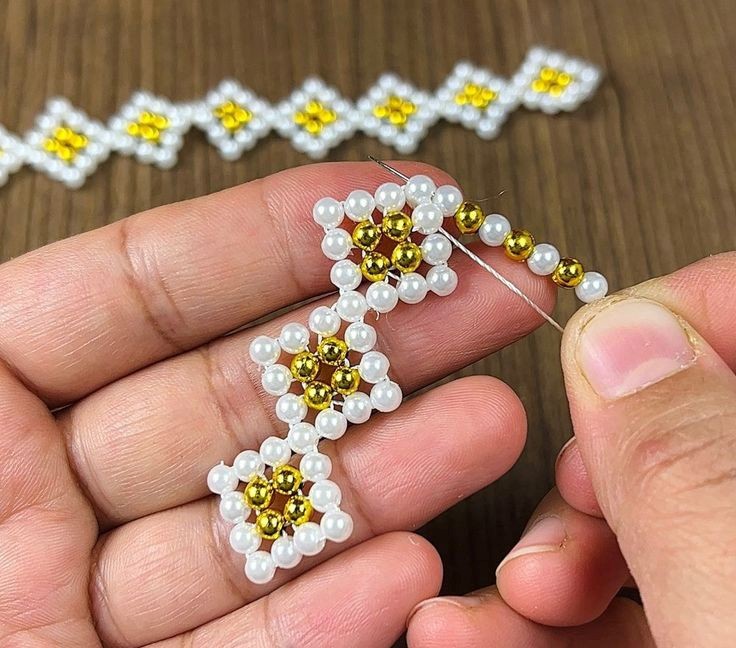 آموزش مروارید بافی