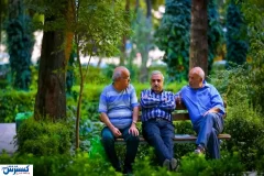 بازنشستگان منتظر پیامک واریزی باشند