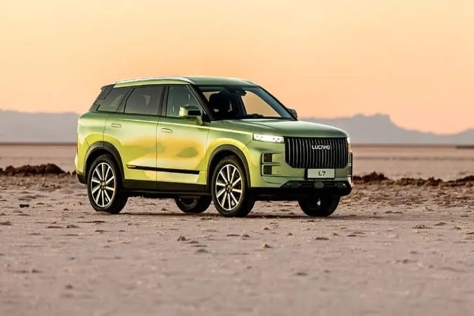 آخرین تغییرات بازار خودرو امروز دوشنبه 10 آذر 1404/ این خودرو در یک روز 250 میلیون تومان گران‌تر شد