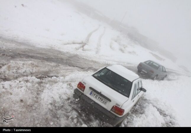 آماده‌باش زمستانی راهداران سمنان؛ 184 نیرو در محورهای برف‌گیر ‌
