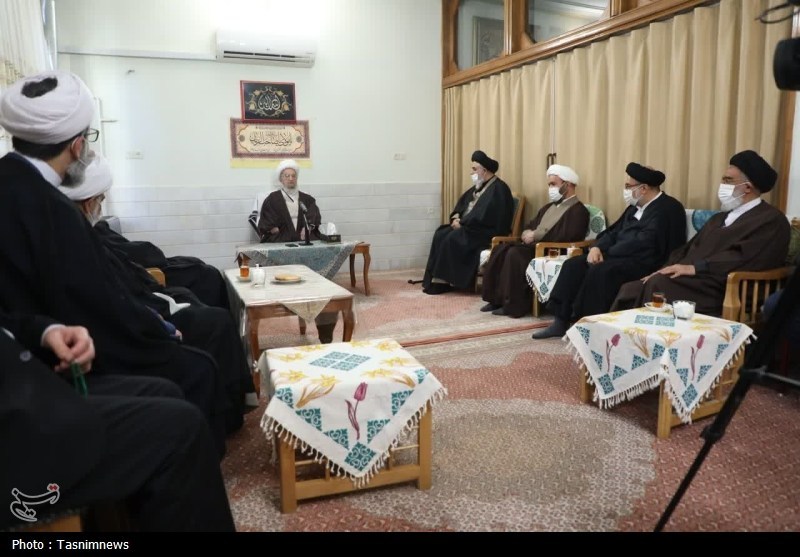 آیتالله مکارم شیرازی: آستانهای مقدس ظرفیت بزرگ معرفی مکتب اهلبیت(ع) به جهاناند مراجع عظام , اخبار قم ,