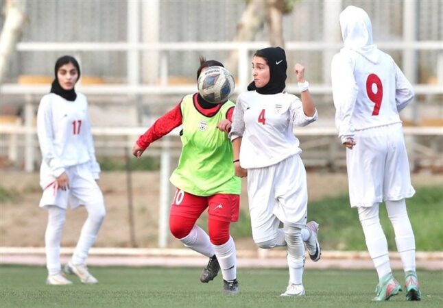 اردوی انتخابی تیم ملی فوتبال دختران زیر 15 سال در سمنان آغاز شد