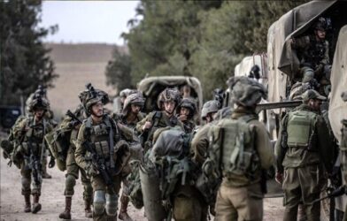 اسرای خودمان را با بمب‌های خودمان تکه‌تکه کردیم!