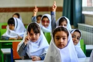 انتقاد تند از اظهارات اخیر وزیر آموزش و پرورش درباره ممنوعیت موسیقی در مدارس: نتیجه تصور شما قتل خاموش شادی در مدارس است