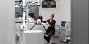 بررسی خدمات کلینیک‌ های دندانپزشکی مدرن