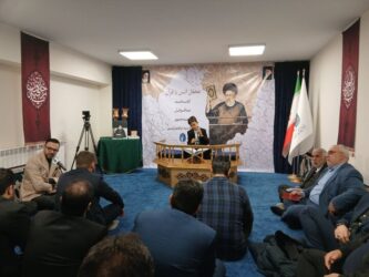برگزاری مراسم انس با قرآن‌کریم و گرامیداشت شهید رئیسی