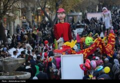 تئاتر کودک همدان| ‌”چاکرای ریشه”‌؛ نمایش بی‌کلامی که زمین را جان دوباره می‌بخشد