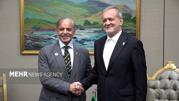 تاکید سران ایران و پاکستان بر تقویت همکاری‌های مشترک