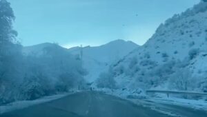 جاده کندوان سفیدپوش شده است