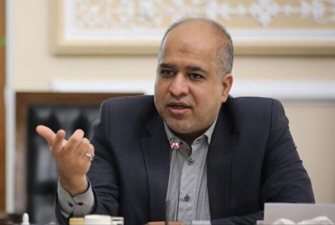 خضریان: افزایش ۲۰ درصدی حقوق با تورم همخوانی ندارد