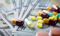 دارو گران می‌شود/ هشدار درباره ورشکستگی صنایع دارویی کشور
