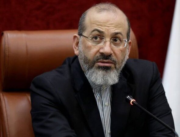 دستغیب: وزارت ارتباطات از توان بخش خصوصی در امور غیرحاکمیتی بهره گیرد