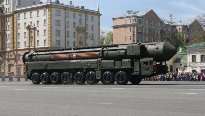 دستیابی ایران به موشک قاره‌پیما/ کدام کشورها زیر برد موشکی ایران قرار می‌گیرند؟