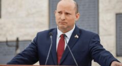 دو نام مشکوک در تلفن همراه نخست‌وزیر سابق اسرائیل+ عکس