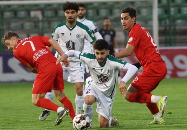 ذوب‌آهن در اصفهان تراکتور را متوقف کرد