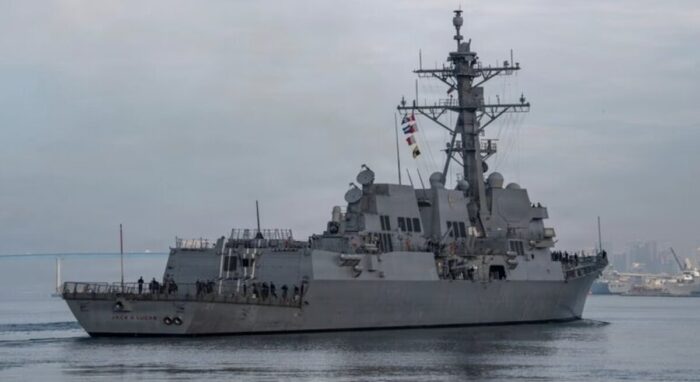رونمایی آمریکا از یک ناوشکن جدید برای مقابله با ایران