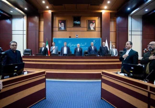 رونمایی از نرم افزار گردشگری استان مرکزی با حضور وزیر میراث فرهنگی+عکس