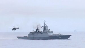 رویترز: مانور نظامی چین با آتش مهمات واقعی/ محاصره بنادر تایوان تمرین شد