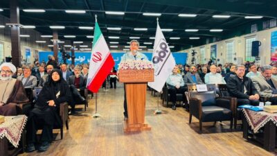 زرندی: انتقال آب از دریا بار صنعت را از دوش زاینده‌رود برداشت