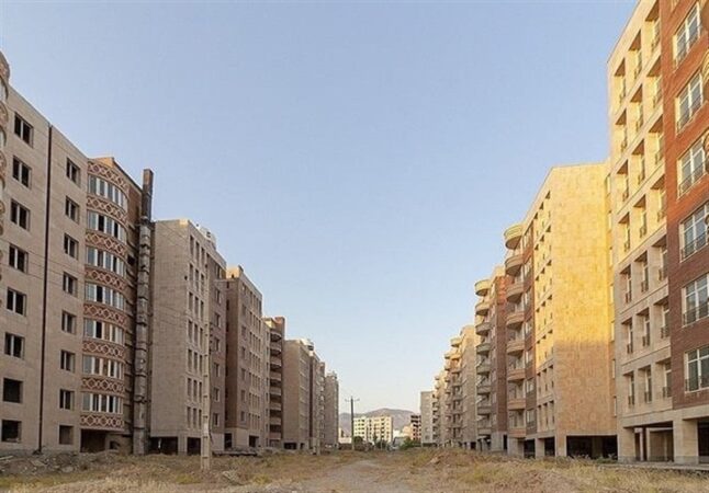 ساخت مسکن کارگری مهم‌ترین زیرساخت‌های پایداری تولید است