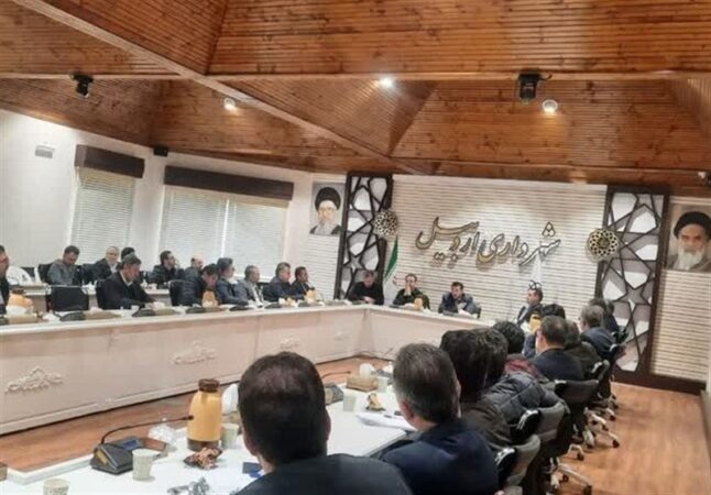 ساختمان‌های ناایمن و متروکه از معضلات شهری است