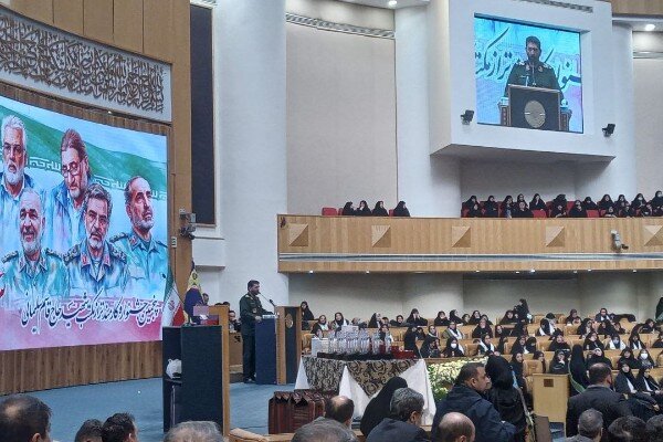 سردار حسن‌زاده: مدافع انقلاب در چارچوب مکتب حاج قاسم تعریف می‌شود