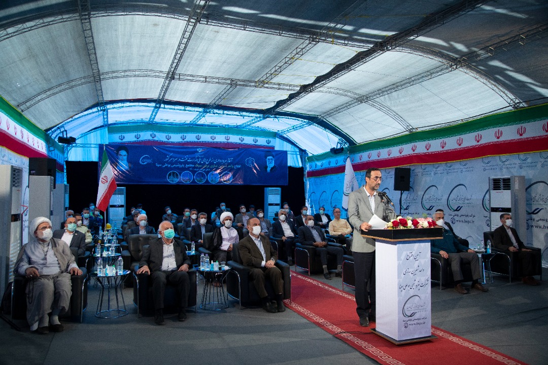 صادرات ۳میلیارد دلاری محصول در هلدینگ خلیج فارس در سال۹۹ / سرمایه‌گذاری ۱۷میلیارد دلاری خلیج فارس برای توسعه صنعت پتروشیمی