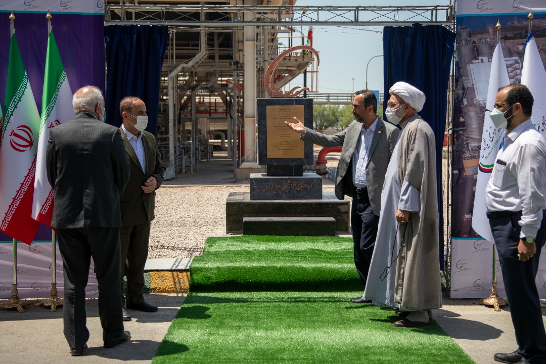 صادرات ۳میلیارد دلاری محصول در هلدینگ خلیج فارس در سال۹۹ / سرمایه‌گذاری ۱۷میلیارد دلاری خلیج فارس برای توسعه صنعت پتروشیمی