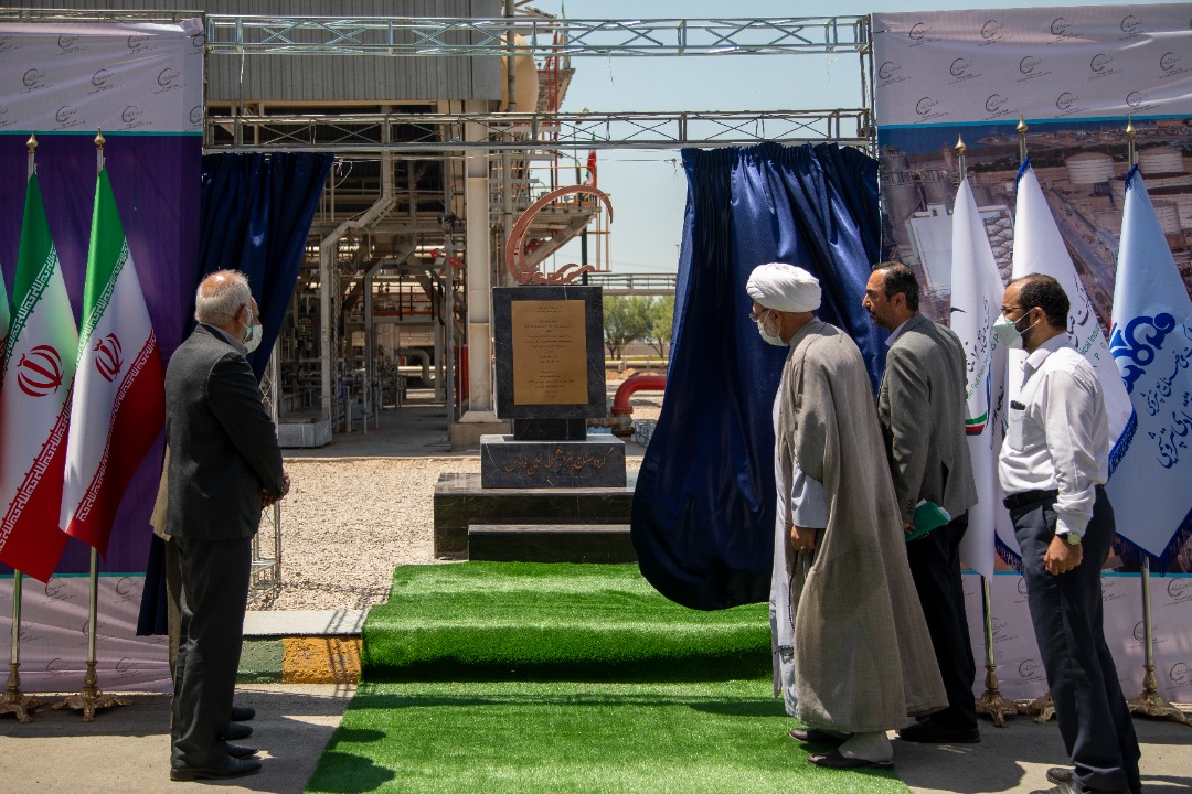 صادرات ۳میلیارد دلاری محصول در هلدینگ خلیج فارس در سال۹۹ / سرمایه‌گذاری ۱۷میلیارد دلاری خلیج فارس برای توسعه صنعت پتروشیمی