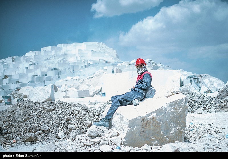 صنعت سنگ ایران در آستانه فروپاشی/ ‌‌چراغ معادن را دولت خاموش کرد/ صادرات سنگ ‌بی‌جان شد‌!
