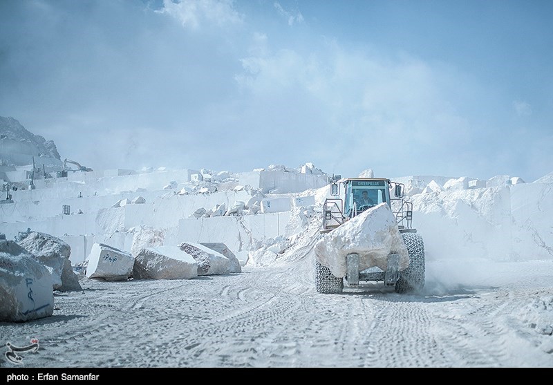صنعت سنگ ایران در آستانه فروپاشی/ ‌‌چراغ معادن را دولت خاموش کرد/ صادرات سنگ ‌بی‌جان شد‌!