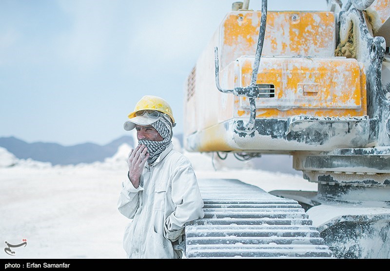 صنعت سنگ ایران در آستانه فروپاشی/ ‌‌چراغ معادن را دولت خاموش کرد/ صادرات سنگ ‌بی‌جان شد‌!