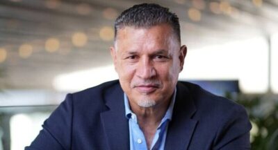 علی دایی و همسرش در تور کویر شهداد + عکس