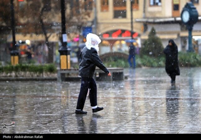 موج دوم سامانه بارشی در لرستان/ احتمال کولاک و لغزندگی