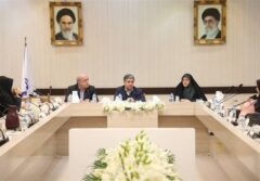 نقش زنان در تربیت نسل موفق و مسئولیت‌پذیر