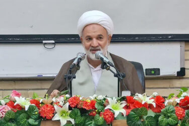 نماینده قم در مجلس:
                عوارض آزادراه تهران–قم پشتوانه تکمیل آزادراه شهید سلیمانی شد