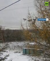 هواپیمای آنتونوف روسی قبل از سقوط روی هوا نصف شد