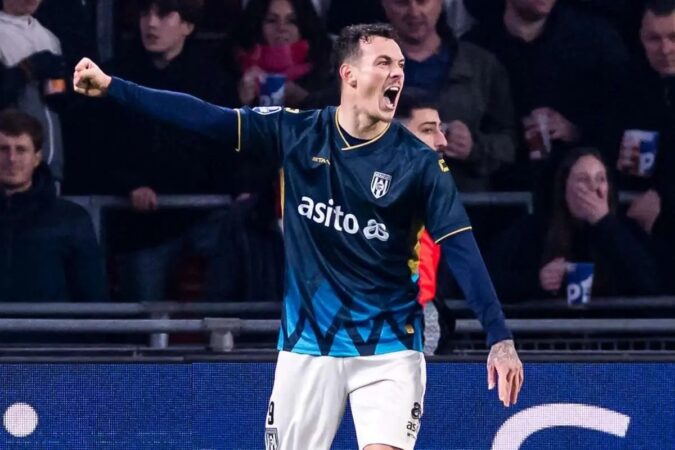 پرسپولیس روی ۲ مهاجم خارجی متمرکز شد