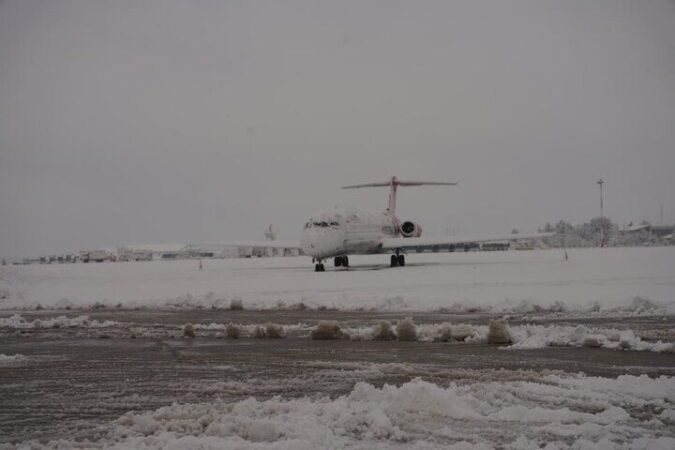 پروازهای مسیرهای‌ رشت به مشهد و کیش لغو شد