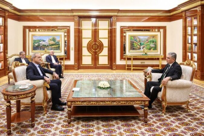 پزشکیان در دیدار با بردی‌محمداف/ جهان امروز بیش از گذشته به صلح و اعتماد نیاز دارد