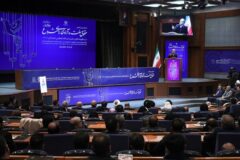 پزشکیان: در نگاه رهبری آزادی مشروع حق مردم و تکلیف حکومت است