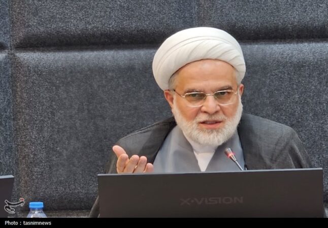 کنگره شهدای کردستان باید به جریان فرهنگی تبدیل شود