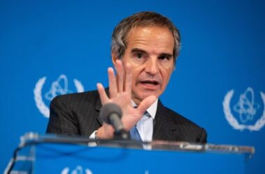 گروسی: گفت‌وگوهای محرمانه با تهران ادامه دارد/ بدون توافق با ایران، سایه شمشیر داموکلس پابرجاست