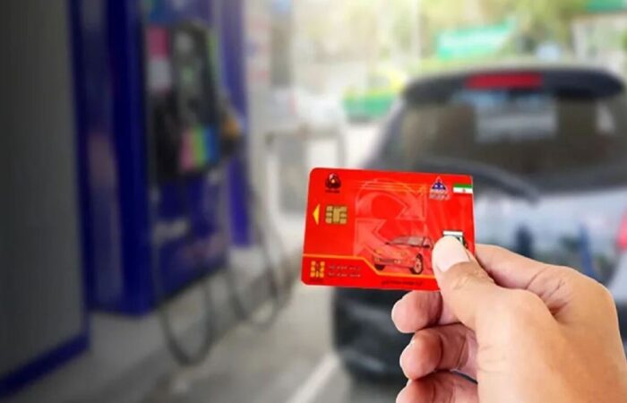 ۱۰۰ لیتر سهمیه بنزین ۳ هزار تومانی برای چه کسانی شارژ می‌شود؟ / قیمت بنزین برای کسانی که کارت سوخت ندارند؟