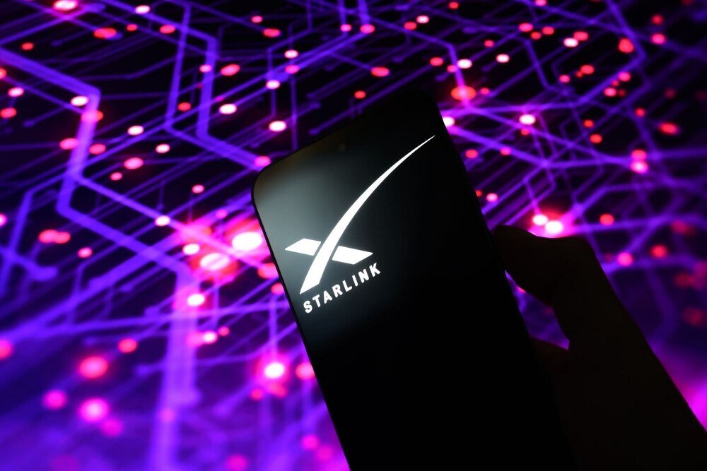 استفاده مستقیم از اینترنت ماهواره‌ای در آیفون ممکن می‌شود / همکاری اپل و اسپیس‌ایکس