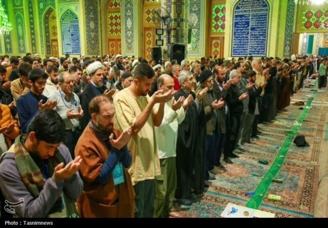 استقبال گسترده از اعتکاف مسجد جمکران/3100 نفر معتکف شدند