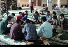 خلوت 3روزه رجب در سمنان؛ اعتکاف در 170 مسجد شهری و روستایی