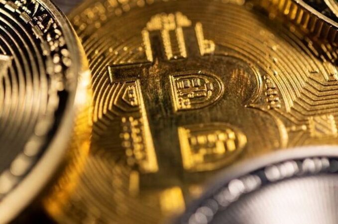 سقوط ادامه دار بیت کوین/ بیت کوین در ایستگاه ۹۵ هزار دلاری ایستاد