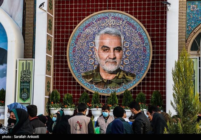 شهید سلیمانی الگویی زنده از «انسان‌سازی در میدان عمل»